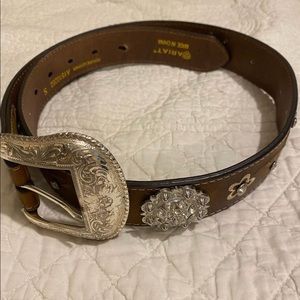 Ariat cowgirl belt